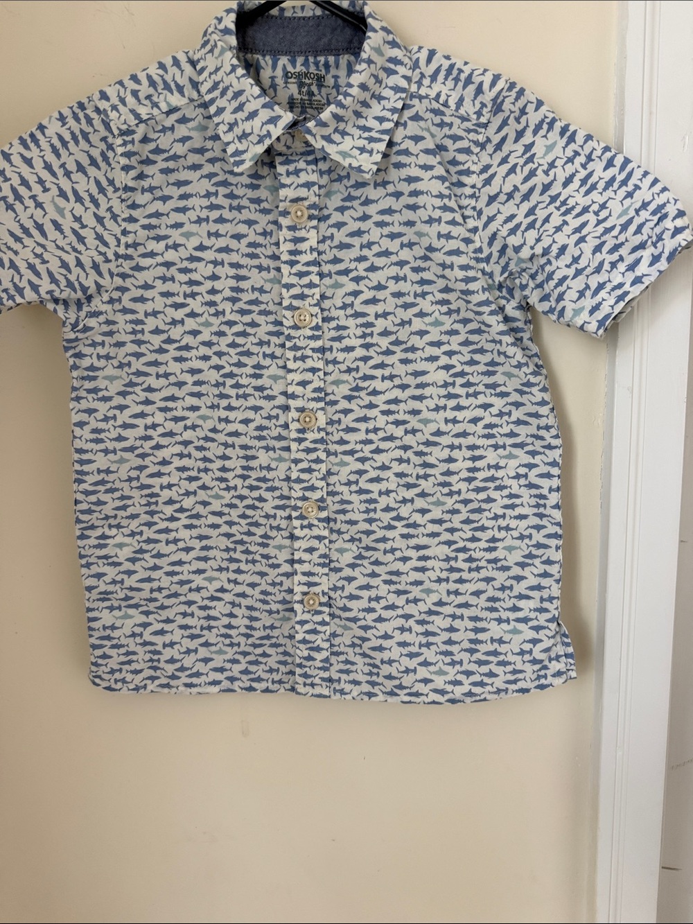 OshKosh B'gosh White Short-Sleeve Shirt with Blue Shark Print